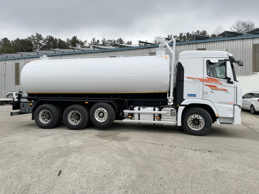 de75d83bcc8e027a5a5528f2dfd581a3_1747111